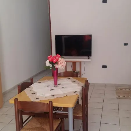 Casa Archimede Pescoluse Tatil Evi *
